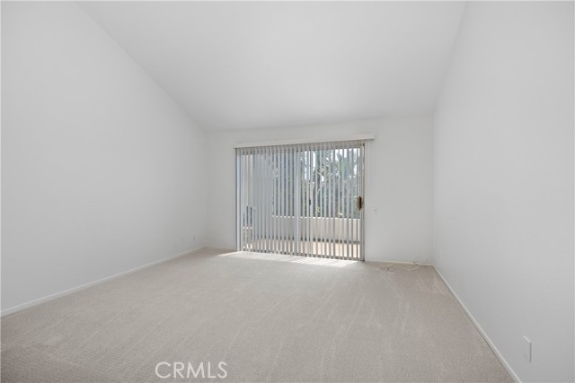 33 Calle Maria, Rancho Santa Margarita CA: https://media.crmls.org/medias/f90a3f52-3e49-4ca5-a7c5-9b885ea18f1f.jpg