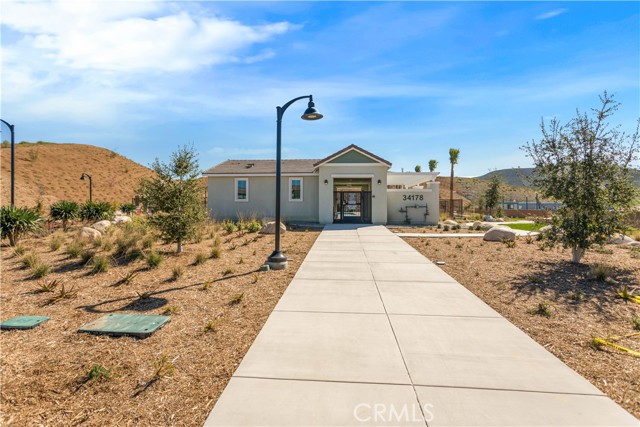 Detail Gallery Image 37 of 39 For 34438 Coconut Cir, Winchester,  CA 92596 - 4 Beds | 3 Baths