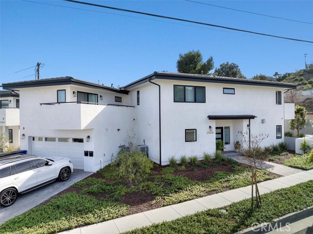 25628 Rolling Hills Way, Torrance CA: https://media.crmls.org/medias/f90a5e9d-2972-4a3e-a806-ba2791826721.jpg