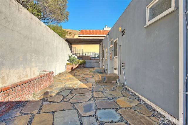 Detail Gallery Image 57 of 69 For 6423 Deep Dell, Hollywood,  CA 90068 - 3 Beds | 2/1 Baths