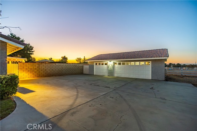 Detail Gallery Image 18 of 69 For 40809 20th St, Palmdale,  CA 93551 - 5 Beds | 2/1 Baths
