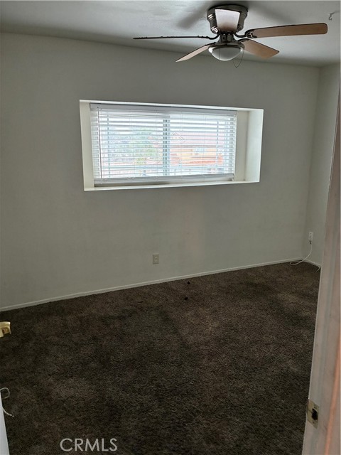 1144 N Glenwood Ave, Rialto CA: https://media.crmls.org/medias/f90b86cc-3dd8-4f2b-9e90-209cbee71f28.jpg