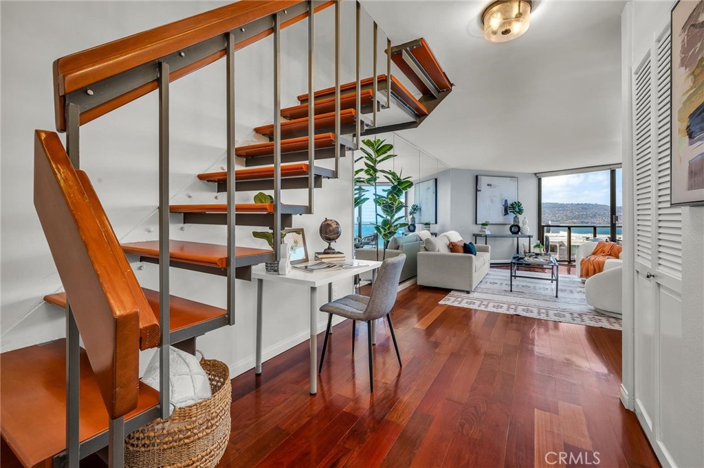 MLS #SB25231397 image #3