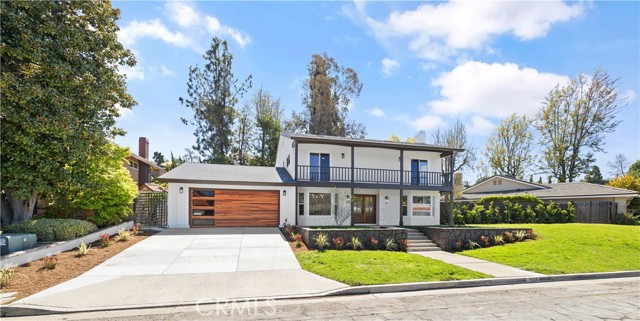 1924 Smokewood Avenue, Fullerton CA: https://media.crmls.org/medias/f90cb15f-e45b-4be0-a9c1-65aeb1cb3309.jpg
