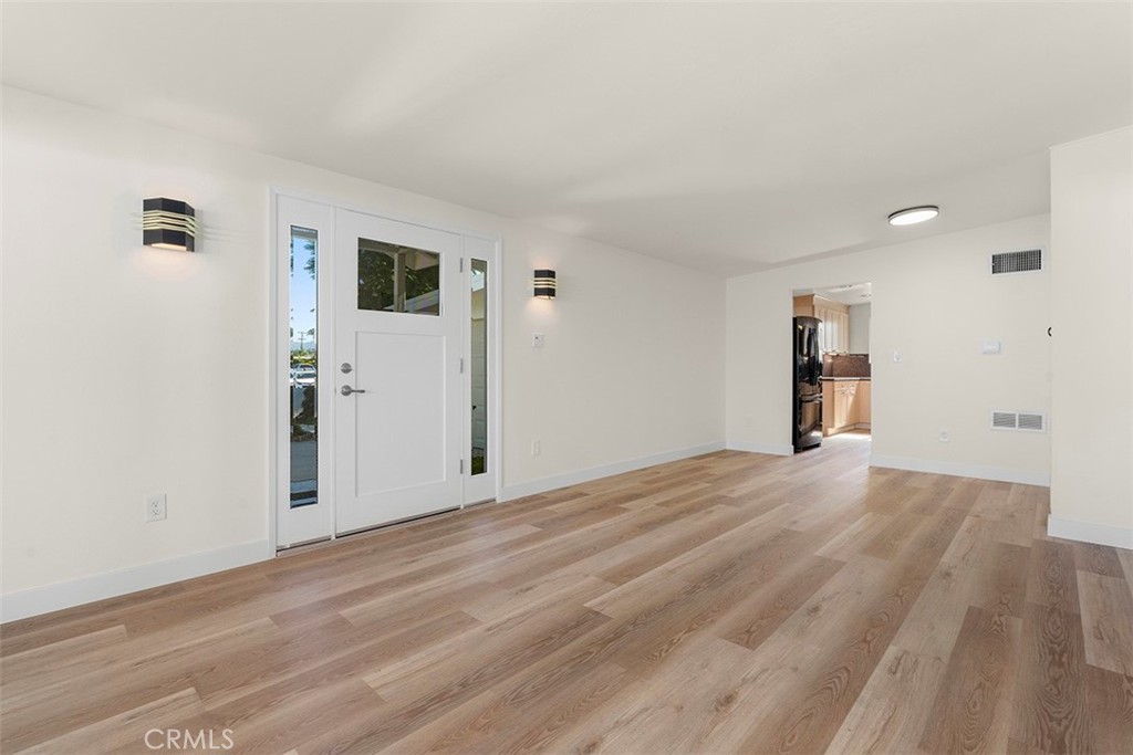 MLS #ND25257577 image #8