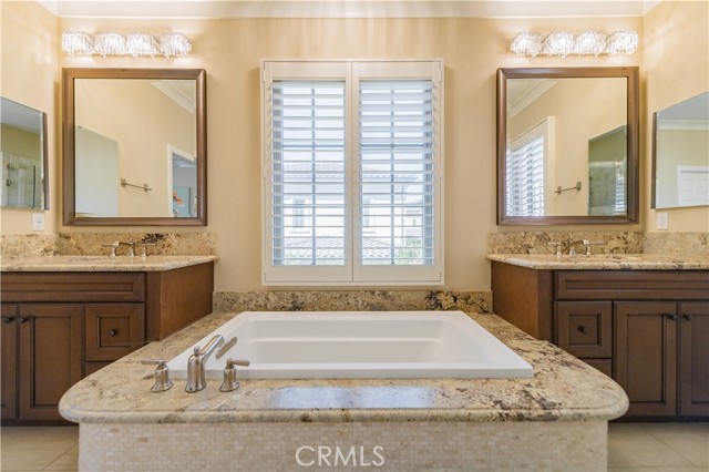 Detail Gallery Image 28 of 44 For 43 Lupari, Irvine,  CA 92618 - 4 Beds | 3 Baths