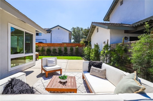 25 Almond Tree Lane, Irvine CA: https://media.crmls.org/medias/f90da481-b908-404a-a525-5d66dd003b4a.jpg