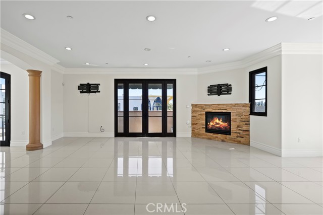 462 S Maple Drive, Beverly Hills CA: https://media.crmls.org/medias/f90dd135-b619-4fd3-8d24-23056607f51d.jpg