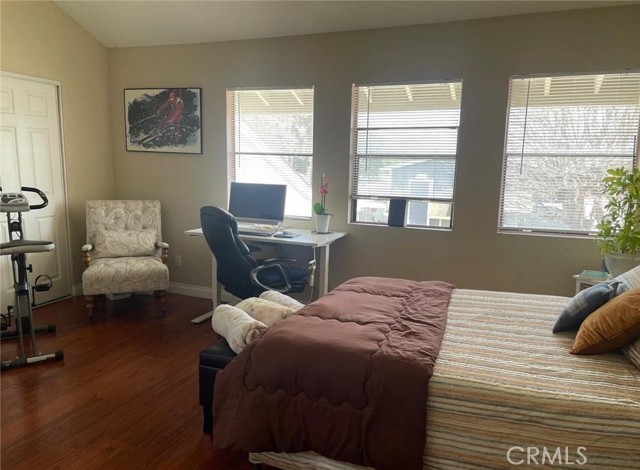 Detail Gallery Image 11 of 18 For 404 Brighton Springs, Costa Mesa,  CA 92627 - 2 Beds | 1/1 Baths