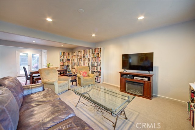 149 Vine Street, Paso Robles CA: https://media.crmls.org/medias/f90e34c6-965c-4a86-8e2f-d46eb2f6bbf6.jpg