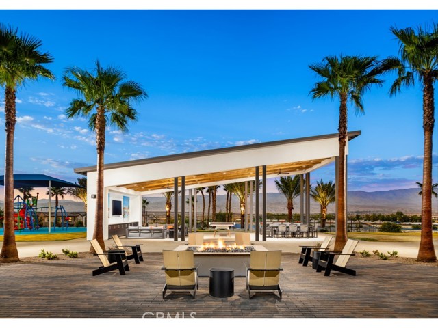 Detail Gallery Image 3 of 23 For 36357 Warren Dr, Palm Desert,  CA 92211 - 4 Beds | 3 Baths