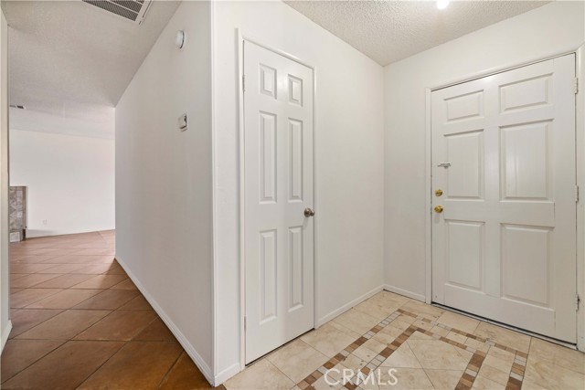 Detail Gallery Image 5 of 24 For 37213 Sabal Ave, Palmdale,  CA 93552 - 4 Beds | 2 Baths