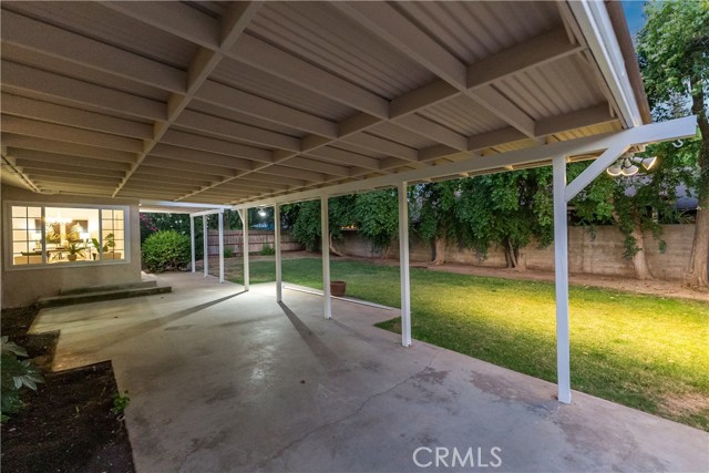 6330 N Wilson Avenue, Fresno CA: https://media.crmls.org/medias/f90fd809-fd72-4d4d-96c7-0e40fed8022c.jpg