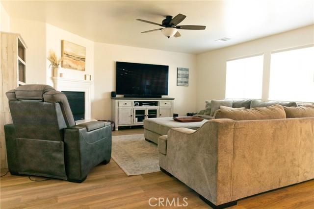 2304 Latigo Court, Paso Robles CA: https://media.crmls.org/medias/f90fec4f-0a41-4692-a581-a61d12f89732.jpg