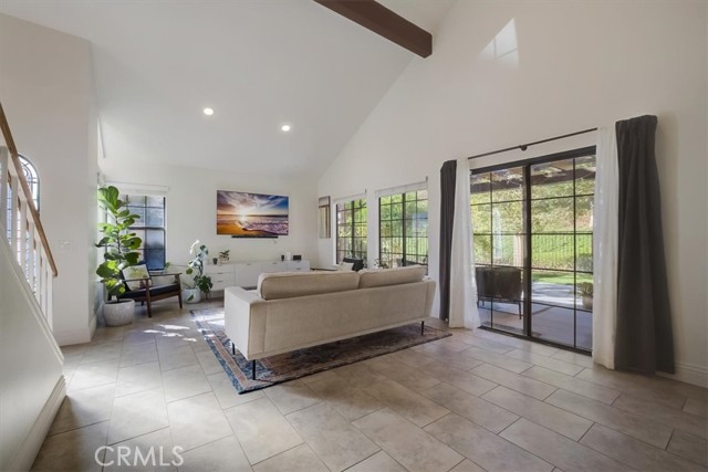 609 S Iron Horse Lane, Anaheim, CA, 92807 609 S Iron Horse Lane, Anaheim, CA, 92807