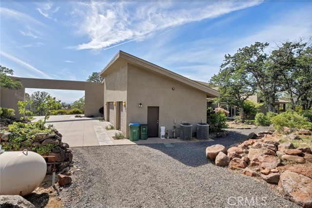 Detail Gallery Image 59 of 73 For 189 Indian Cliffs Drive, Chico,  CA 95973 - 3 Beds | 3/1 Baths