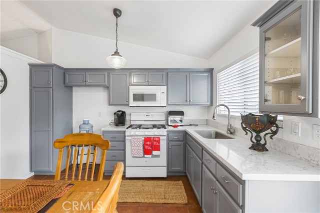 Detail Gallery Image 10 of 20 For 1829 Springtree, Perris,  CA 92571 - 2 Beds | 1 Baths