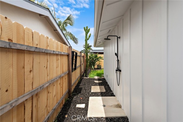 121 Avenida Santa Margarita, San Clemente CA: https://media.crmls.org/medias/f913289a-eee9-46a9-8347-a0312c8dc3cf.jpg