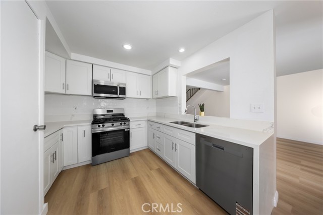 Front Image Thumbnail for CRCV26034073