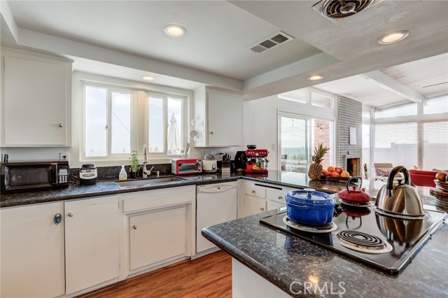 Detail Gallery Image 8 of 24 For 2157 W Crestwood, Rancho Palos Verdes,  CA 90275 - 3 Beds | 2 Baths