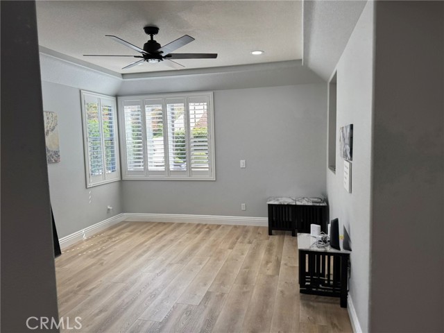 Detail Gallery Image 14 of 39 For 664 Rembrandt, Corona,  CA 92882 - 4 Beds | 3 Baths