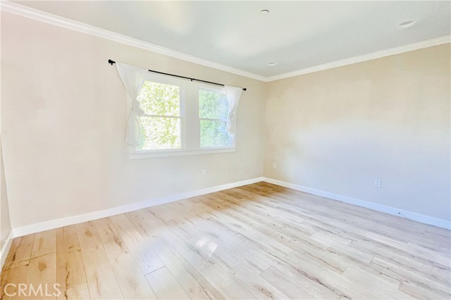 Detail Gallery Image 6 of 13 For 1163 N Poinsettia Pl, West Hollywood,  CA 90046 - 2 Beds | 2 Baths