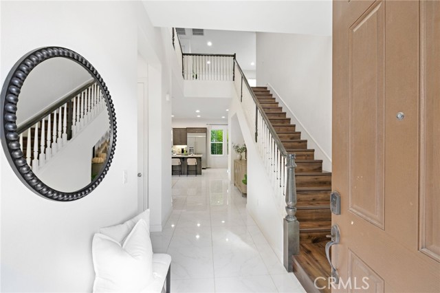 37 Castellana, Lake Forest CA: https://media.crmls.org/medias/f9161dd6-d6f8-453e-8664-b454e5e0717e.jpg