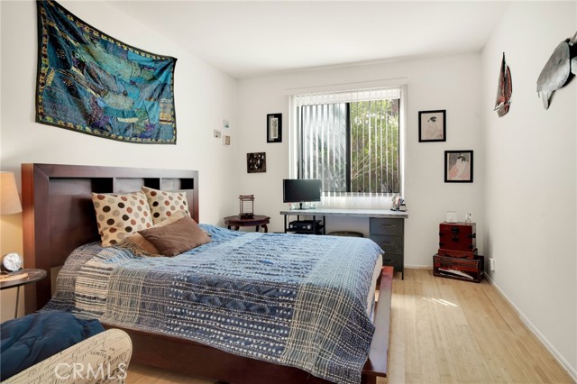 8675 Falmouth Avenue, Playa del Rey CA: https://media.crmls.org/medias/f9166013-b1f0-4f6b-956f-0c0d60a344d3.jpg