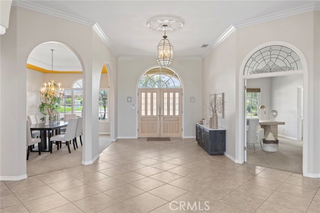 31396 Lake Vista Circle, Bonsall CA: https://media.crmls.org/medias/f916fc8a-7349-4220-9160-9d83462e69fc.jpg
