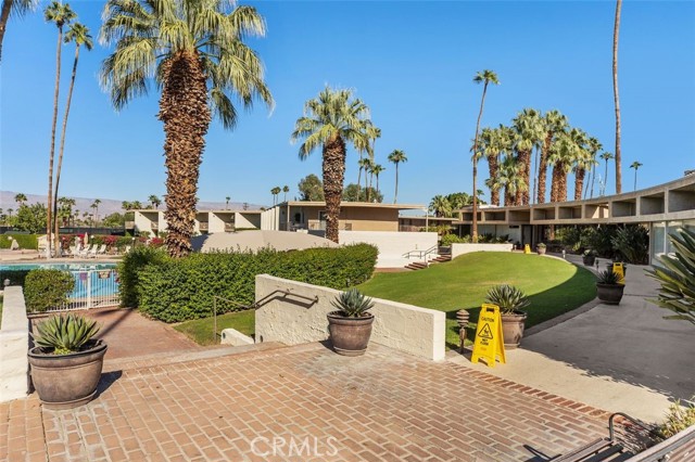 73850 Fairway Drive # 8, Palm Desert, California 92260, ,Residential,For Sale,73850 Fairway Drive # 8,CROC23057252