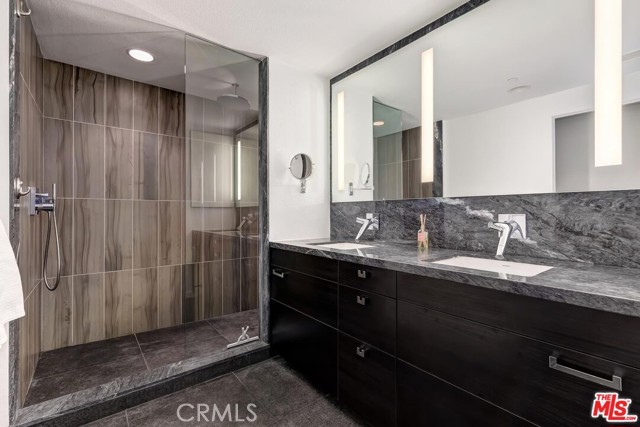 Detail Gallery Image 21 of 36 For 13045 Pacific Promenade #107,  Los Angeles,  CA 90094 - 1 Beds | 2 Baths