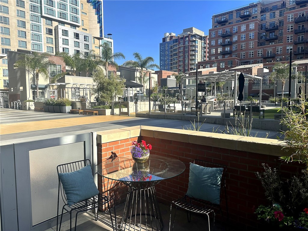 800 The Mark - photo 10