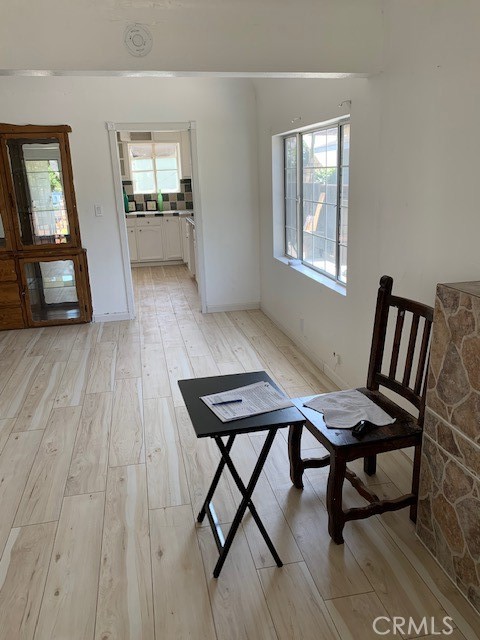 6818 Cedar St, Huntington Park CA: https://media.crmls.org/medias/f9182edc-d61d-4353-b104-947da172c198.jpg