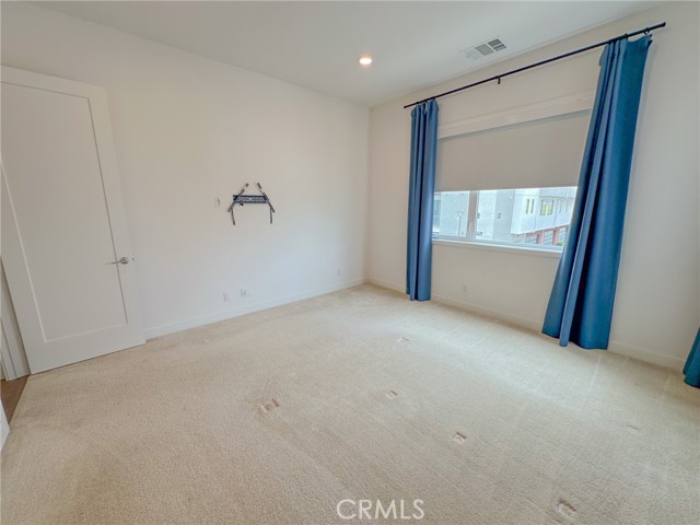 178 Waypoint, Tustin CA: https://media.crmls.org/medias/f9189f7a-36e4-476a-9b3e-2332a3b89813.jpg