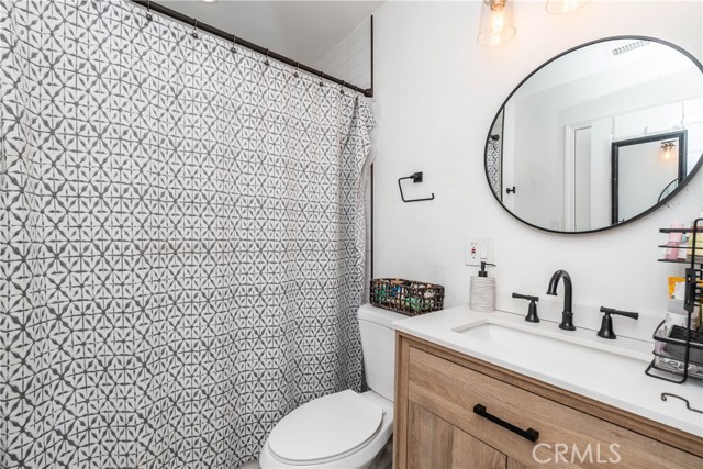 Detail Gallery Image 10 of 42 For 1406 E 108th St, Los Angeles,  CA 90059 - 3 Beds | 2 Baths