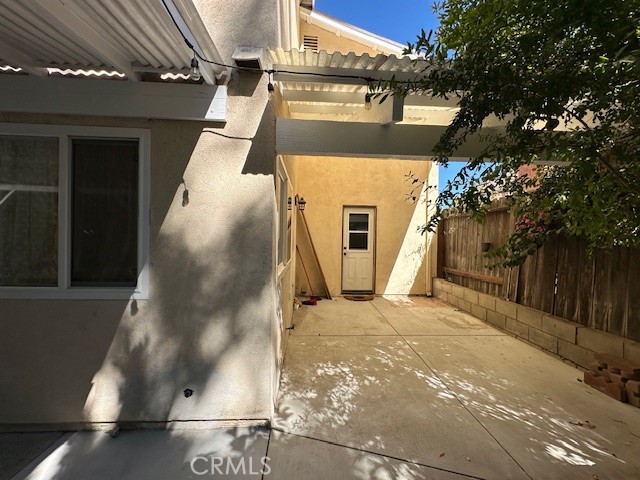 551 Martinique Place, Newbury Park CA: https://media.crmls.org/medias/f918fd3e-c6f4-4e63-a900-258aeff58111.jpg