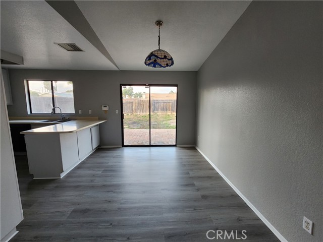 Detail Gallery Image 15 of 17 For 26068 Snow Creek Dr, Menifee,  CA 92586 - 4 Beds | 2 Baths