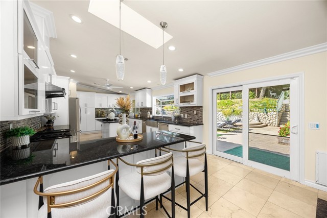 Detail Gallery Image 9 of 38 For 2227 Gardi St, Bradbury,  CA 91008 - 6 Beds | 4/1 Baths