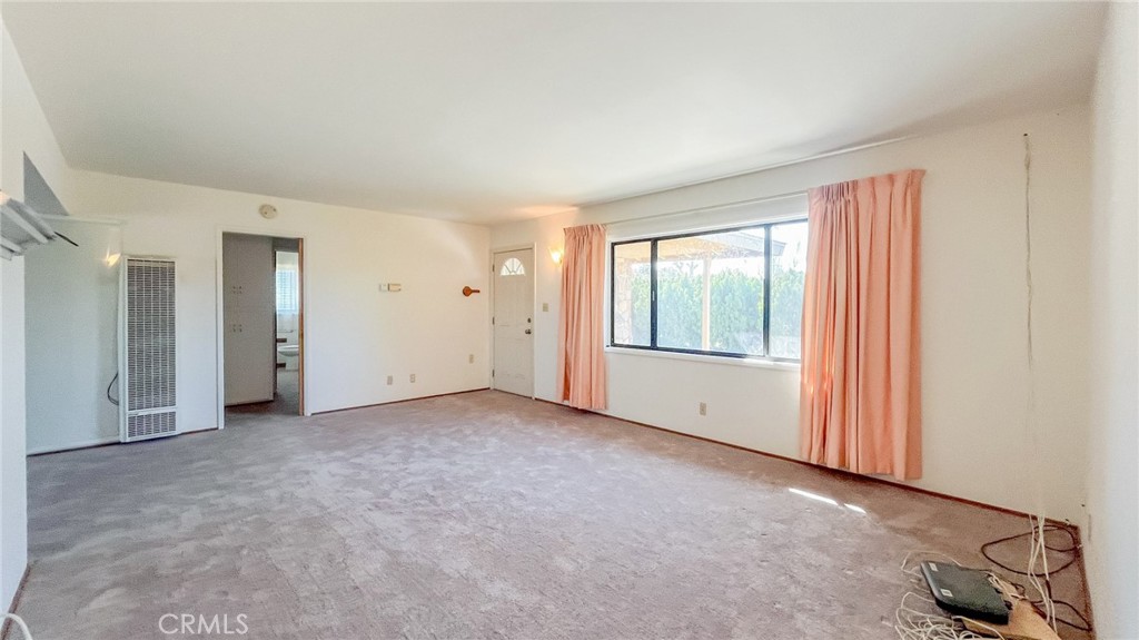 MLS #WS25251352 image #1