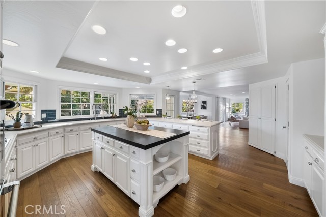 Detail Gallery Image 20 of 64 For 26361 Sorrell Pl, Laguna Hills,  CA 92653 - 7 Beds | 5 Baths