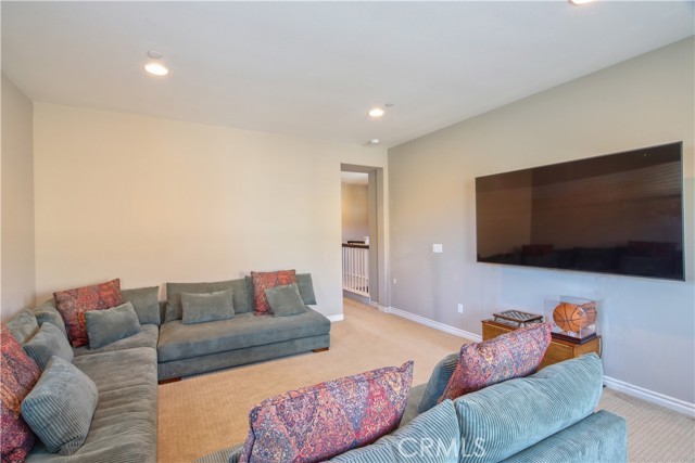 Detail Gallery Image 22 of 52 For 32640 Cougar Pass Ct, Winchester,  CA 92596 - 5 Beds | 3/1 Baths