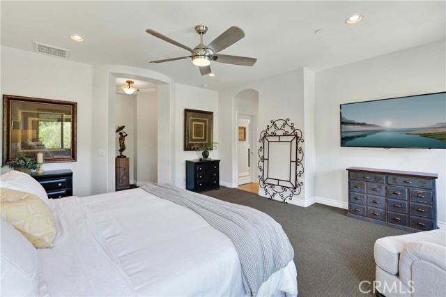 Image 32 of 60 For 29321 Via Zamora