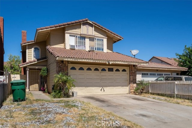 Detail Gallery Image 1 of 28 For 11921 Wild Flax Ln, Moreno Valley,  CA 92557 - 3 Beds | 2/1 Baths