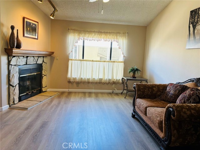 Detail Gallery Image 11 of 30 For 24414 University Ave #117,  Loma Linda,  CA 92354 - 4 Beds | 2 Baths