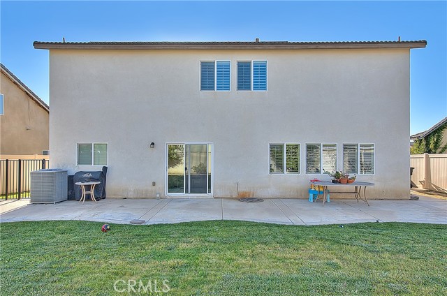 Detail Gallery Image 52 of 60 For 4822 Carl Ct, Jurupa Valley,  CA 91752 - 5 Beds | 3/1 Baths