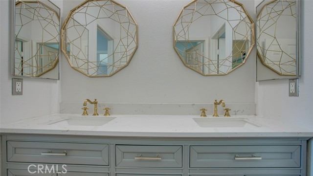 Detail Gallery Image 63 of 71 For 12683 Palm View Way, Riverside,  CA 92503 - 5 Beds | 3 Baths