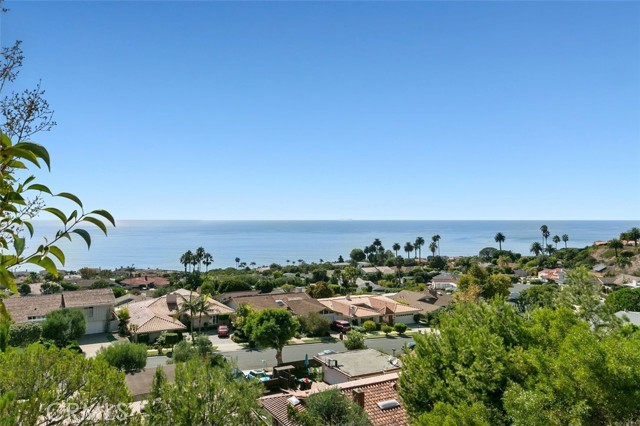 30257 Via Victoria, Rancho Palos Verdes, California 90275, 3 Bedrooms Bedrooms, ,1 BathroomBathrooms,Residential,Sold,Via Victoria,PV21207596