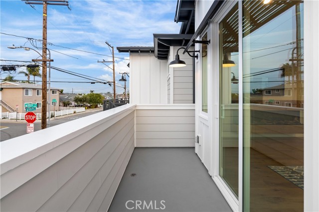 1934 Ruhland Avenue, Redondo Beach, California 90278, 5 Bedrooms Bedrooms, ,5 BathroomsBathrooms,Residential,Sold,Ruhland,PV23027311