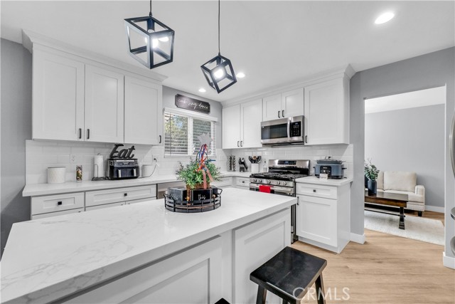5991 Rogers Lane, San Bernardino CA: https://media.crmls.org/medias/f92124c5-93d0-4689-92dd-88ce8ee99651.jpg