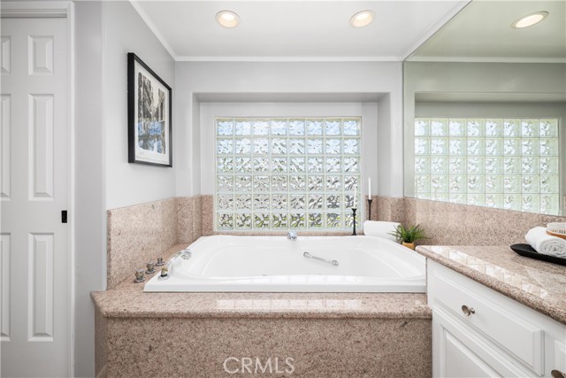 Detail Gallery Image 27 of 74 For 7926 E Garner, Long Beach,  CA 90808 - 4 Beds | 2/1 Baths